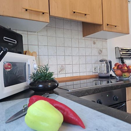 Apartments Darija & Pero Pucisca Εξωτερικό φωτογραφία