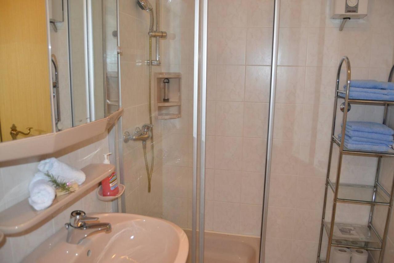 Apartments Darija & Pero Pucisca Εξωτερικό φωτογραφία